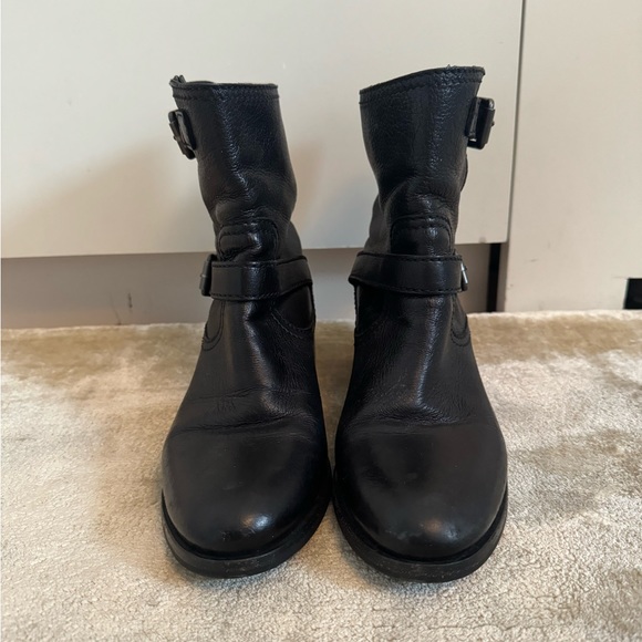 VINTAGE PRADA Boots - Picture 3 of 5